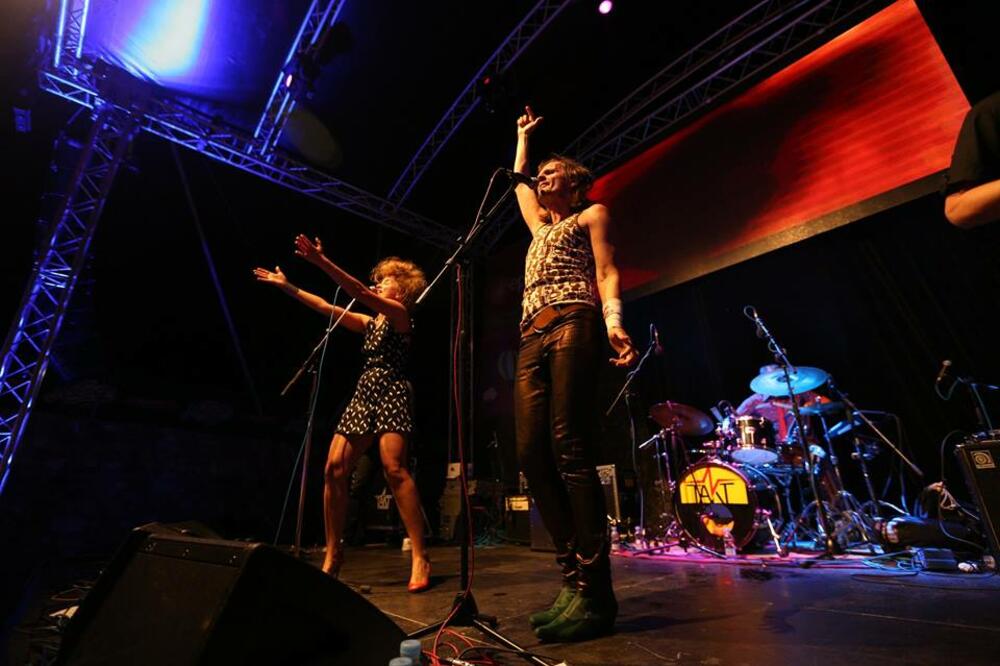 Laka, Foto: Miloš Zvicer