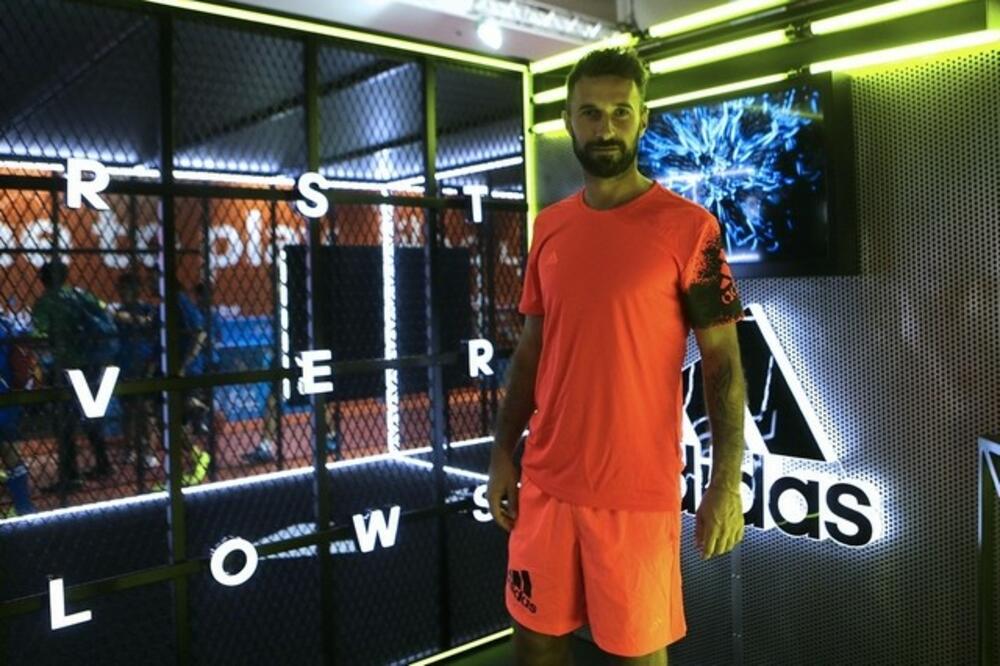 Mirko Vučinić, Foto: Www.thenational.ae