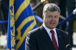 Porošenko: Podići ukrajinsku zastavu nad Donbasom i Krimom