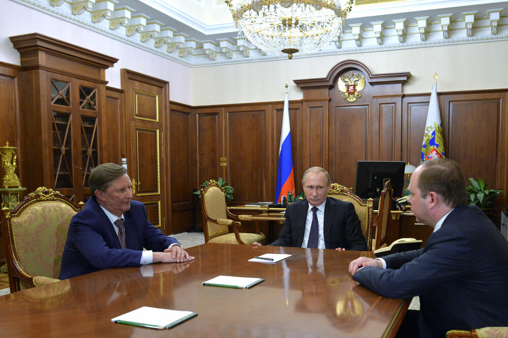 Vladimir Putin, Anton Vaino, Foto: Reuters