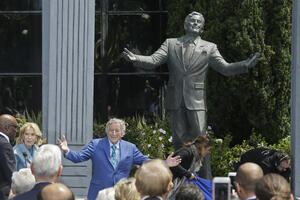 Toni Benet dobio statuu u San Francisku