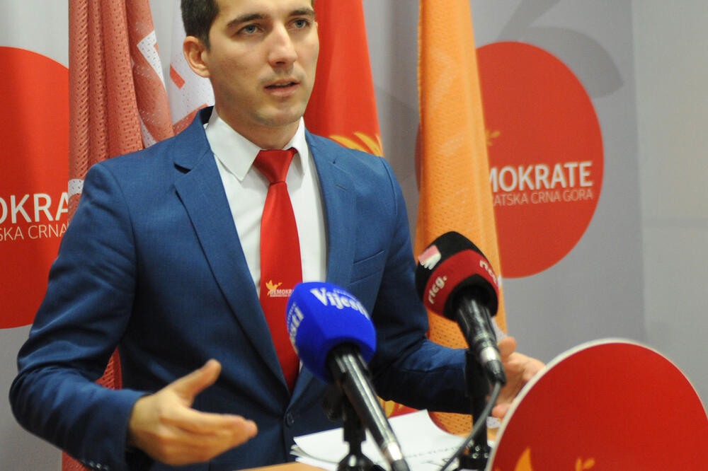 Aleksa Bečić, Foto: Savo Prelević