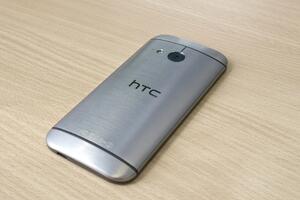 HTC u septembru predstavlja dva nova smartfona "za obične ljude"