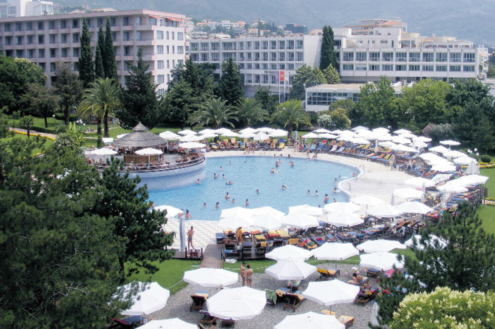 Hotel Belvi, Budva, Bečići, Turizam