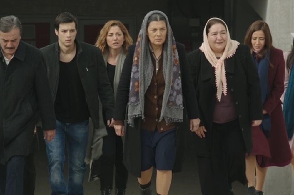 Crna ruža, Foto: TV Vijesti