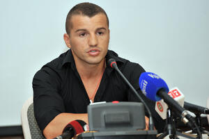 Zlatičanin protiv Garsije brani titulu: Jedan od nas će biti...