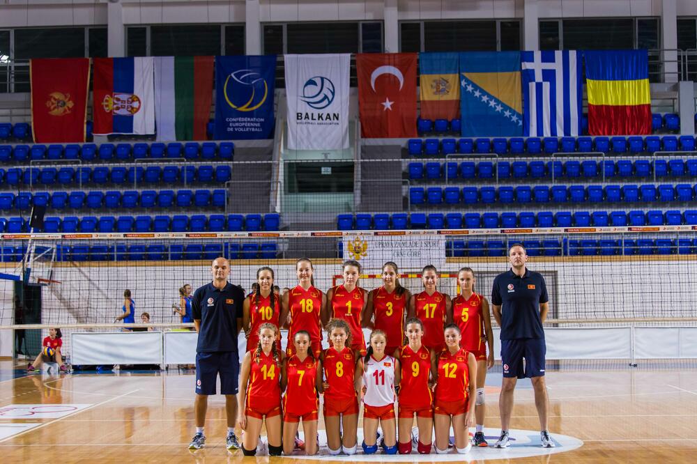 Ženska kadetska odbojkaška reprezentacija, Foto: OSCG