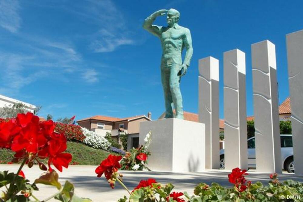 Miro Barešić spomenik, Foto: Deutche Welle