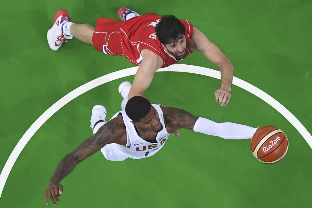 Pol Džordž i Miloš Teodosić, Foto: Reuters