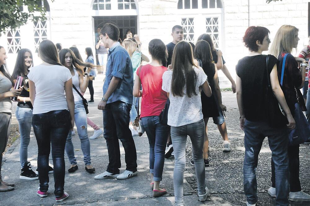 Gimnazija Slobodan Škerović, Foto: Vesko Belojević