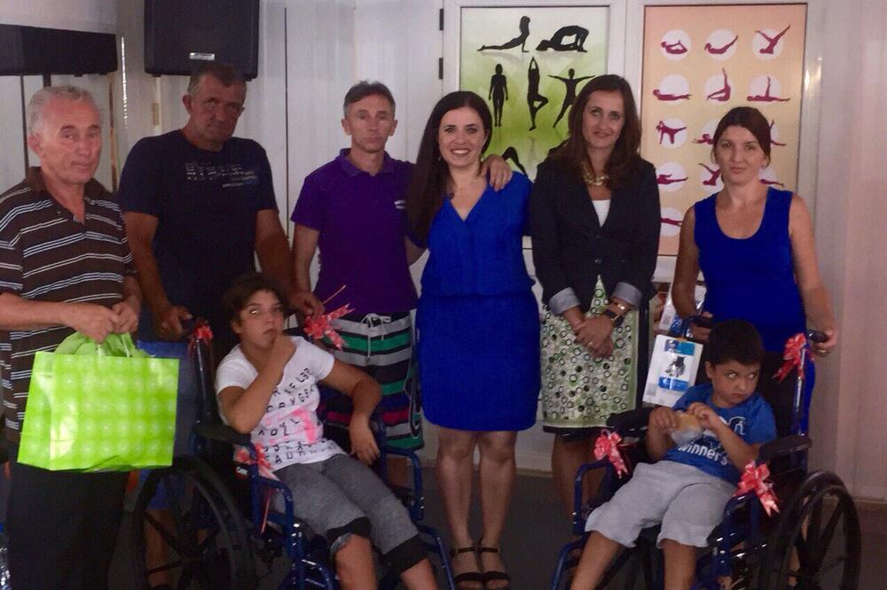 Njujorčanka donacija, Foto: Samir Adrović