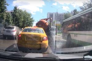 Eksplodirao kampion pun fekalija u Moskvi