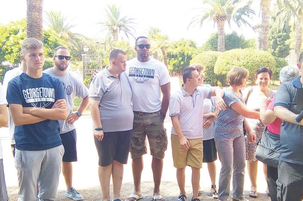 Međunarodni kamp u Baru