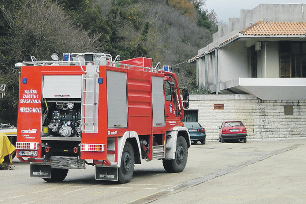 Vatrogasci Herceg Novi, Foto: Slavica Kosić