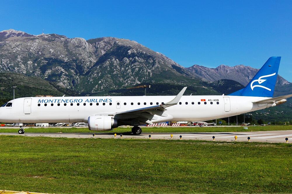 Avion embreer E –195, Foto: Siniša Luković