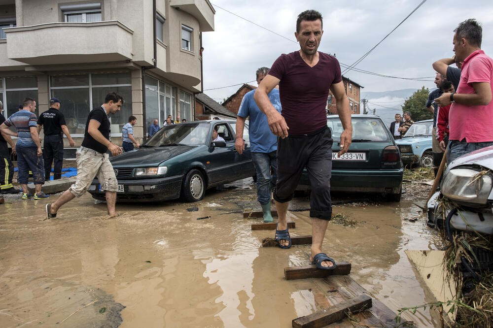 nevrijeme, Skoplje, Foto: EPA/Gregori Licovski