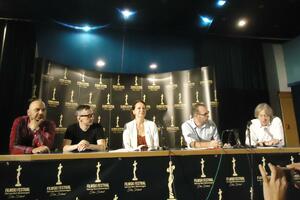 Grand Prix – Velika zlatna mimoza filmu "S one strane"