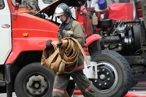 Rusija: Požar u kući, djed i baba izgorjeli s unukama