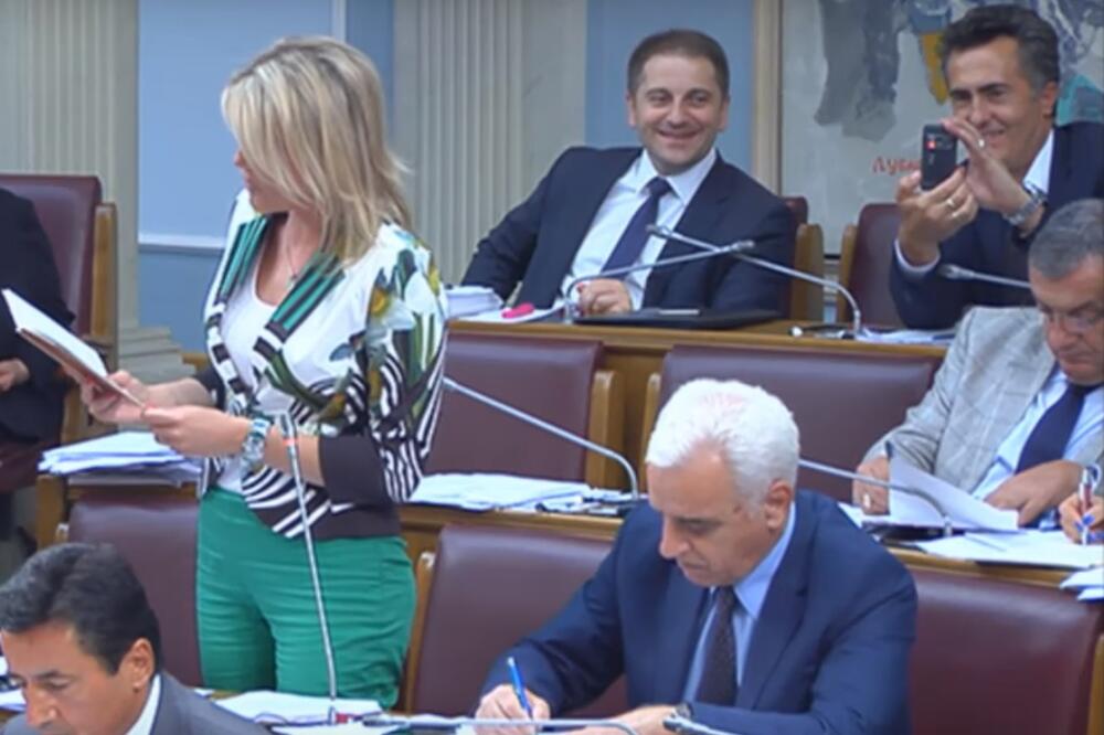 Draginja Vuksanović, Radovan Obradović, Foto: Screenshot (YouTube)