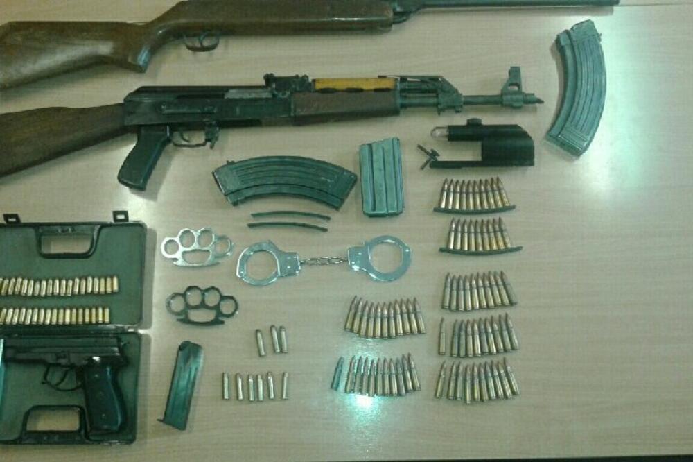 Oduzeto oružje, Foto: Policija