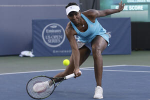 Venus za 50. titulu protiv Konte