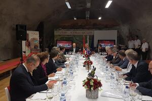 Đukanović: Crna Gora ostaje posvećna EU integracijama