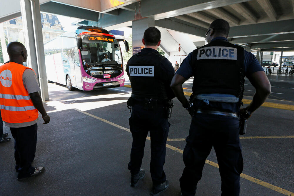 Francuska, policija, Foto: Reuters