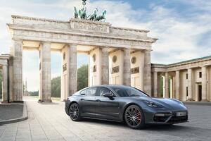 Nova panamera  kreće iz Berlina