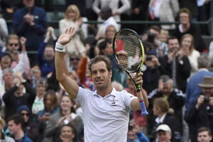 Gaske se povukao sa OI zbog povrede leđa