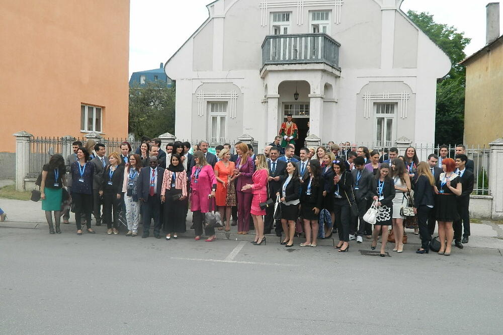Crnogorska ljetnja škola za mlade diplomate, Foto: Tufik Softić