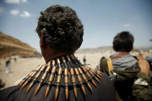 Jemen: Ubijena petorica vojnika u dva bombaška napada