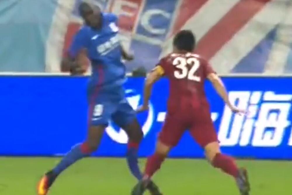 Demba Ba, Foto: Youtube screenshot