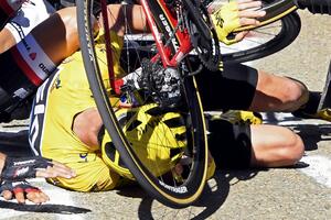 Frum zadržao žutu majicu, etapu obilježio bizaran udes