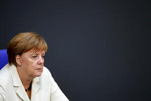 Popularnost Angele Merkel raste zbog pada priliva izbjeglica