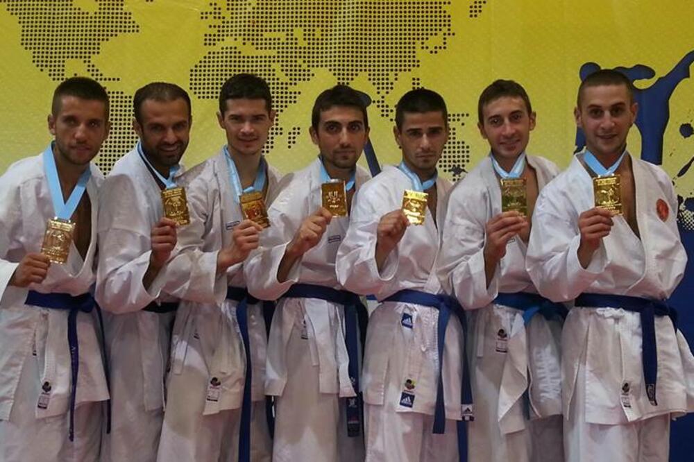 Univerzitetska karate reprezentacija 2012., Foto: Studentski sportski savez Crne Gore