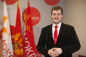 Demokrate: Nikšić da ima status grada, a ne opštine