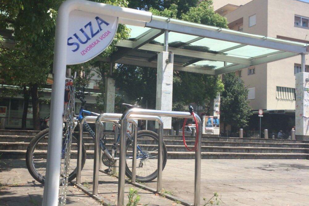 servis za bicikla, Foto: Voda Suza