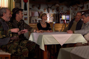 Mile, Stipe i Sveto organizuju lov za Džeka i njegove prijatelje