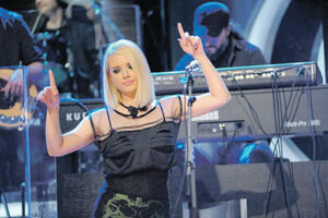 Ana Štajdohar objavila pjesmu prije odlaska  na porodiljsko