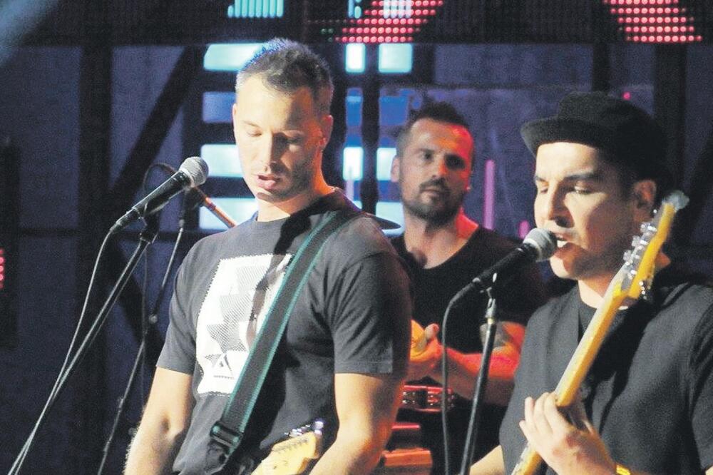 Samostalni referenti, Foto: Tri boje zvuka