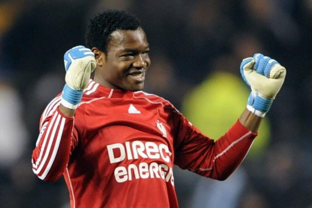 Stiv Mandanda, Foto: Www.africatopsports.com