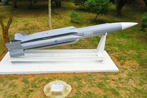 Tajvan "greškom ispalio raketu ka Kini: "Ubica nosača aviona"...