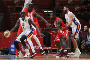 Spektakl u Baru - Mornar ruši Zvezdu?