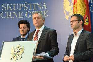 URA: Ne plašimo se ni rejtinga, ni specijalnog tužioca. A vi?