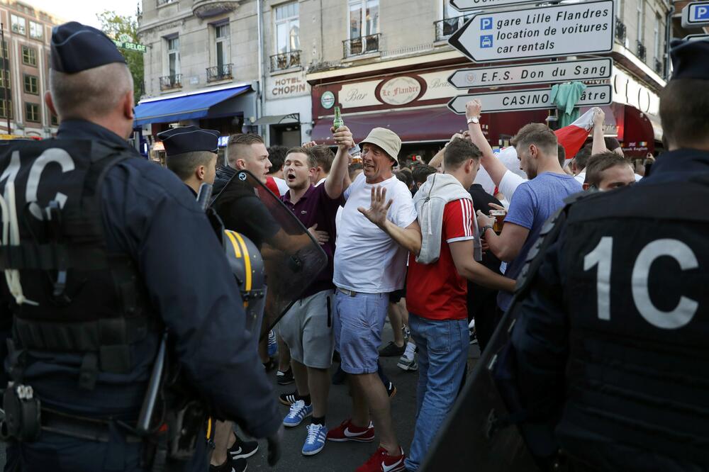 Navijači Engleske, Foto: Reuters