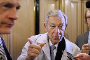 Preminuo Džordž Vojinović, bivši republikanski senator i guverner...