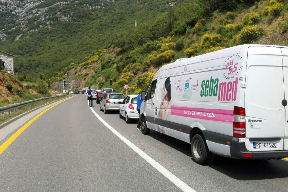 Zastoj- tunel Sozina, Foto: Savo Prelević