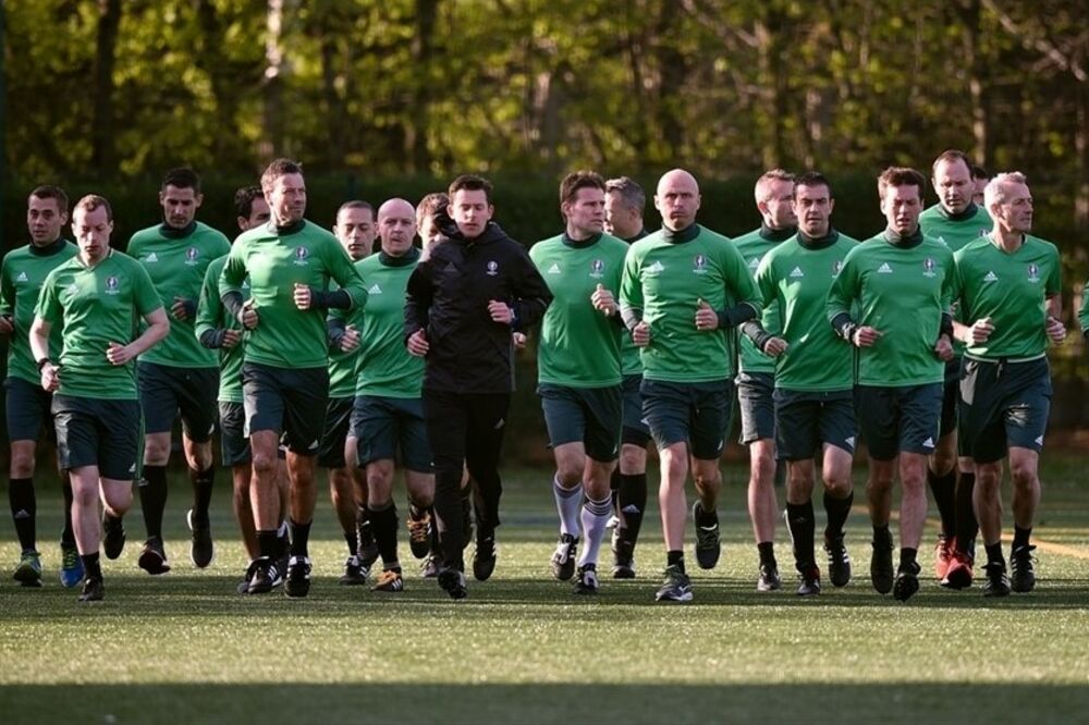 Fudbalske sudije, Foto: Uefa