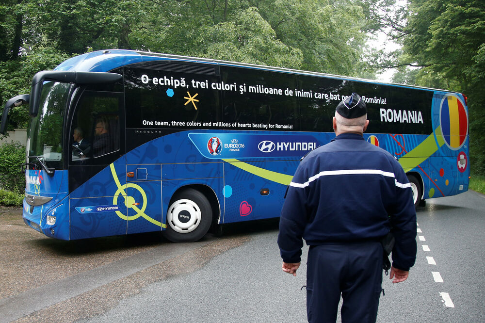 Francuska, žandarm, reprezentacija Rumunije, Foto: Reuters