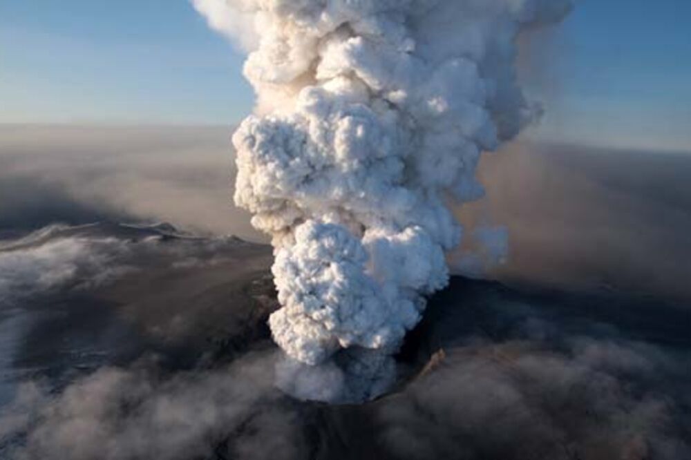 Vulkan Island, Foto: CBC